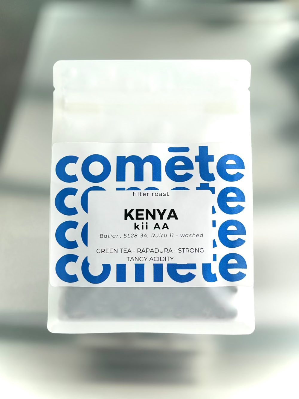 coffee beans from Kenya kii AA, microlot, washed process, green tea, rapadura, strong tangy acidity